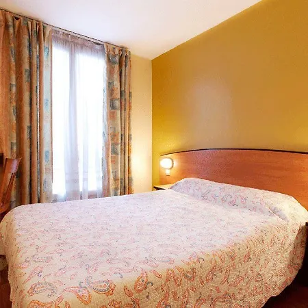 Hibiscus Republique Hotel 2*